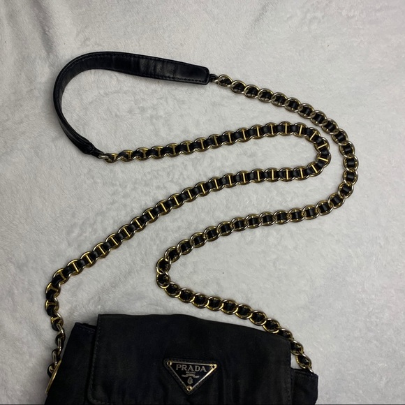 ✨✨✨✨SOLD✨✨✨✨Prada RARE Nylon Crossbody Mini Bag - Picture 9 of 12